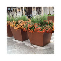 Pot de fleurs de jardin en métal, Pot de jardin personnalisé de grande taille, jardinières d'extérieur en acier pour le jardin