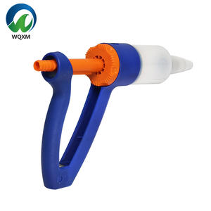 Pasokan pabrik dapat digunakan kembali 60ml, pistol Drenching dapat disesuaikan, injektor plastik babi sapi domba - Product Image 6
