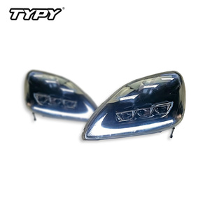 Conversions de phares pour Honda CRV 2004-2006 avec lentilles laser, feux de jour LED et clignotants séquentiels. - Product Image 2