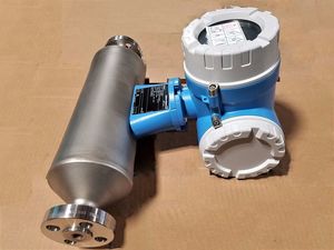 Buen Precio, Medidor de Flujo Digital Coriolis Endress+Hauser, Proline Promass 80F/80A/80E/83E/83F/83M/83I E+H, Medidor de Flujo Másico 83E Endress - Product Image 2