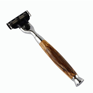 Mango de madera para afeitadora compatible con <span class=keywords><strong>Gillette</strong></span> Mach3 para sistema de afeitado de <span class=keywords><strong>3</strong></span> <span class=keywords><strong>cuchillas</strong></span>, repuestos de cartuchos de <span class=keywords><strong>cuchillas</strong></span>. - Product Image 2