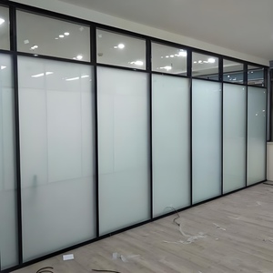 Cloison de <span class=keywords><strong>bureau</strong></span> en verre dépoli sans cadre Postes de travail Diviseur de <span class=keywords><strong>bureau</strong></span> modulaire Cloison en verre Cloison de <span class=keywords><strong>séparation</strong></span> Système mural - Product Image 2