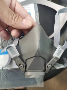 Ukuran 6300 L <span class=keywords><strong>respirator</strong></span> Kimia pernis lukisan semprot dapat diganti filter ganda setengah wajah ekonomis - Product Image 3