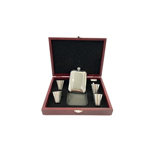 Flacon à liqueur en acier inoxydable de 8 oz avec <span class=keywords><strong>ensemble</strong></span> de verres à liqueur, flacon à liqueur personnalisé, flacon à vodka, <span class=keywords><strong>rhum</strong></span>, vin, coffret <span class=keywords><strong>cadeau</strong></span> - Product Image 4