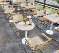 Luxuriöses Massivholz-Rattan Esszimmer-Set für Restaurants & Hotels Tisch-Stuhl-Set Umweltfreundlich Langlebig Pflegeleicht