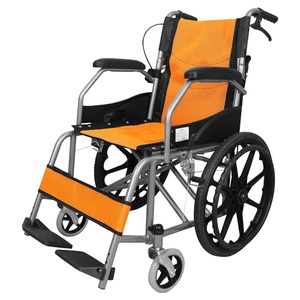 Fauteuil <span class=keywords><strong>roulant</strong></span> manuel pliable en alliage d'aluminium, certifié CE, pour usage hospitalier, capacité 100 kg, fabriqué en Chine, pour intérieur. - Product Image 3