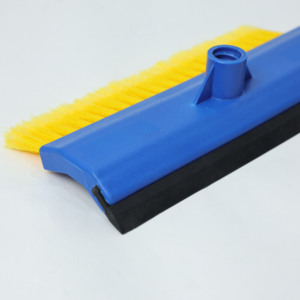 Brosse professionnelle Hydro Power à poils doux avec raclette pour neige sur les fenêtres, 10 pouces, bleue - Product Image 4