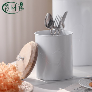 Juego de Tres Piezas de Frascos de Cerámica Blancos con Tapa de Madera, Forma Cilíndrica, Accesorio de Fotografía para el Hogar, A2948 - Product Image 4