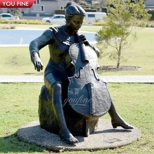 Statue <span class=keywords><strong>de</strong></span> fille en bronze grandeur nature avec violon - Product Image 2