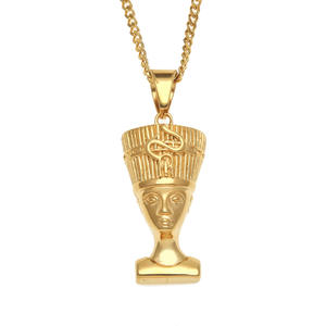 Collier pendentif Fatima Hip-Hop Reine Égyptienne Antique, Bijou Portrait de Tête Néfertiti Égyptien - Product Image 5