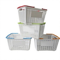 Panier de courses en plastique en gros, panier à main pour supermarché avec design ajouré pour l'utilisation en magasin d'alimentation et de détail
