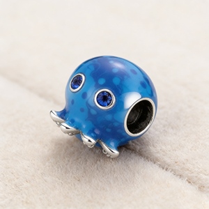 ชุดเครื่องประดับโอเชียนซีรีส์ทำจากเงินฝังเพทาย เหมาะสำหรับเด็กและผู้หญิง และสามารถใช้เป็นเครื่องประดับสำหรับออกเดทได้ด้วย - Product Image 4