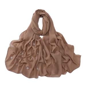 <span class=keywords><strong>Elegante</strong></span> e lussuoso accessorio senza tempo per il Comfort in Chiffon scialle in tessuto con perla sciarpa Hijab musulmana - Product Image 4