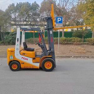 High Performance Used TCM 30 3-6M Diesel Mini <b>Forklift</b> ISUZU Engine Pump Motor Shanghai China Imported Construction Transporting - Product Image 3