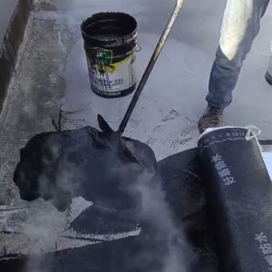 Non Curing <b>Rubber</b> Asphalt Coating for Superior Waterproofing on Roofs Walls Basements Concrete Surfaces - Product Image 2