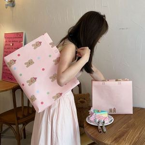 Sac de courses réutilisable cousu de haute qualité avec poignées contrastées pour le branding, sac non tissé en PP - Product Image 2