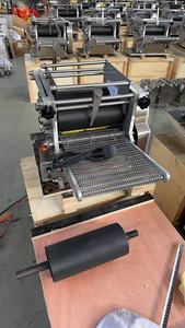 Máquina para Hacer Tortillas de Acero Inoxidable 304, Eficiente, con Motor, Capacidad de 30 Piezas/Min, Horno de Cocción Automático - Product Image 2