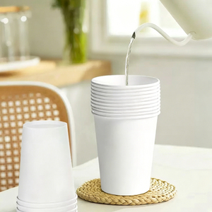 Gobelets à café en papier compostables et biodégradables avec logo personnalisé, avec couvercles et manchons de transport - Product Image 1