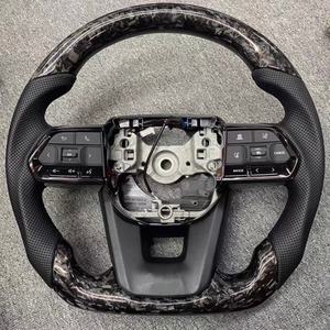 พวงมาลัยรถยนต์สำหรับ Toyota Land Cruiser LC200 LC300 Prado 120 150 200 LC79 LC70 LC76 FJ70 FJ79 ลายพิมพ์น้ำ - Product Image 1