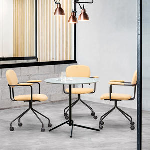 Silla de Oficina o Salón Nórdica Verde de Terciopelo o Cuero con Ruedas - Product Image 5