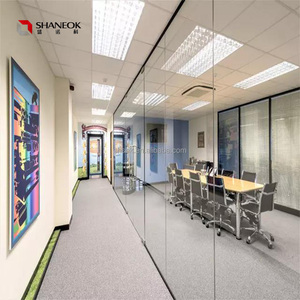 Cloisons <span class=keywords><strong>de</strong></span> bureau en profilés aluminium à vitrage simple, systèmes <span class=keywords><strong>de</strong></span> cloisons en verre transparent pour bureaux à <span class=keywords><strong>plan</strong></span> ouvert - Product Image 1