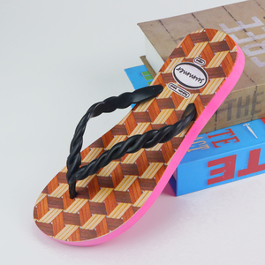 โปรโมชั่นพิเศษ รองเท้าแตะแบบพิมพ์ลาย 3 มิติ ดีไซน์หรูหรา สำหรับผู้หญิง - Product Image 2