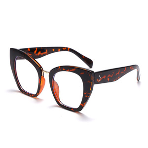 UNOC <span class=keywords><strong>2022</strong></span> nuevo estilo gafas de sol con montura grande personalizadas Anti-azul gafas oro transparente rojo gris gran oferta espejo plano para niñas - Product Image 5