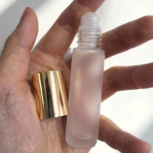 Pequeño frasco roll-on de lujo de 5ml 10ml de vidrio transparente rosa con bola de <span class=keywords><strong>piedras</strong></span> preciosas para perfume y aceites esenciales de 10ml - Product Image 3