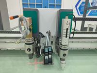 Fournisseur de machines de découpe automatiques à couteau oscillant pour la découpe de textiles, vêtements, matériaux flexibles, rideaux et tissus d'ameublement