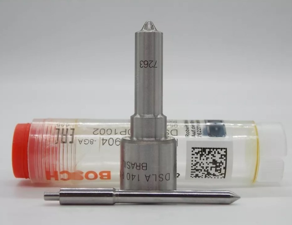 very good quality in stock fuel injector nozzle DSLA140P1002 F000430904  fuel injection nozzle DSLA140P1002 F000430904