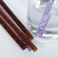 Pailles à boire en spirale brunes et brillantes, fabriquées en matériaux PETG de qualité alimentaire réutilisables, parfaites pour les fêtes et les bars