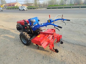Último modelo de motocultor manual para mini granja de 15HP, 2WD, al mejor precio para uso doméstico y agrícola, con bomba central, motor, caja de cambios y rodamientos - Product Image 4