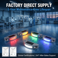 Balise solaire routière au design récent, réflecteur prismatique haute intensité, LED anti-choc, étanche IP68, éclairage longue durée résistant aux intempéries