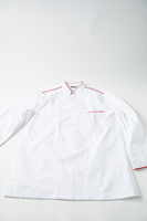 Veste de chef à col montant avec logo personnalisé et passepoil rouge, manches longues, double boutonnage, uniforme de chef pour hôtel, restauration, boulangerie, avec tablier assorti