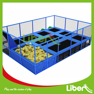 Parque de Trampolines Interior Pequeño de Aventura para Niños de 4 Años, Certificado por Liben ASTM STANDARD ISO9001/GS, para Parques de Diversiones, 8 Personas - Product Image 2