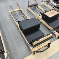 Machine de Pilates Reformer en chêne sur mesure
