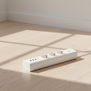 Regleta de Enchufes Universal con 3 Tomas de CA, 1 Puerto Tipo-C y 3 Puertos USB, Enchufe de Extensión EU de 16A y 3680W, Centro de Carga para Hogar y Oficina - Product Image 2