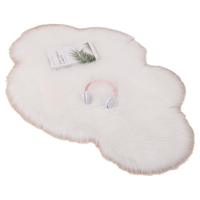 Tapis en peluche en forme de nuage irrégulier chambre à coucher chevet et salon tapis de sol ensemble de tapis