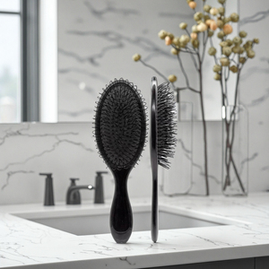 <span class=keywords><strong>Brosse</strong></span> à cheveux ionique avec logo personnalisé, poils en <span class=keywords><strong>boucle</strong></span> avec coussin d'air, design compact pour l'entretien des perruques - Product Image 4