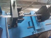 Línea de producción de maquinaria de quilla de acero ligero de acero galvanizado de canal de hierro de ángulo de corte hidráulico