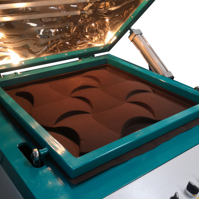 Acrylic Light Box Signs Making Vacuum Former Thermoforming  Machine Automatic Plastic Vacuum Forming Machines