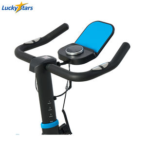 <span class=keywords><strong>Vélo</strong></span> de fitness <span class=keywords><strong>stationnaire</strong></span> à usage domestique direct d'usine de bonne qualité contrôle magnétique écran LCD 6KG volant d'inertie <span class=keywords><strong>vélo</strong></span> rotatif - Product Image 4