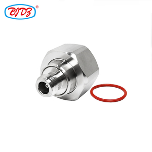 Adaptador RF de Fábrica, Conector Macho LC a Conector Hembra Tipo N, Conectores Tipo LC de Alta Calidad y Alto Voltaje - Product Image 4