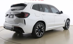 รถยนต์ไฟฟ้า <span class=keywords><strong>BMW</strong></span> <span class=keywords><strong>IX3</strong></span> ปี 2023 มือสอง รุ่น Leading 286 แรงม้า ระยะทางวิ่งไกล 550 กม. 5 ที่นั่ง SUV ระดับกลางหรู พลังงานใหม่ ขับเคลื่อนล้อหลัง พวงมาลัยซ้าย ราคาประหยัด - Product Image 4