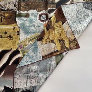 Khăn lụa 100% nữ 14m <span class=keywords><strong>Twill</strong></span> 90cm vuông hai mặt in tay cuộn tròn Hoang Dã Đại Lục - Product Image 1