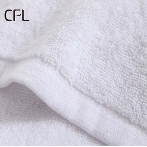 Lote de toallas WhiteHotel baratas, Toalla de baño blanca de hotel, toalla de Hotel Superior blanca de algodón, calidad para Hotel, hospital, <span class=keywords><strong>Posada</strong></span>, Motel - Product Image 4