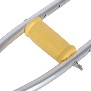 Muleta axilar médica ajustable para discapacitados y ancianos, andador antideslizante de aleación de aluminio y acero inoxidable, gran oferta - Product Image 6