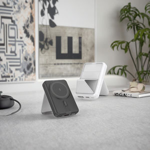<span class=keywords><strong>Mag</strong></span> Carga rápida PD 20W Banco de energía inalámbrico magnético con soporte seguro plegable y pantalla digital <span class=keywords><strong>PowerBank</strong></span> 10000mAh para teléfono - Product Image 6