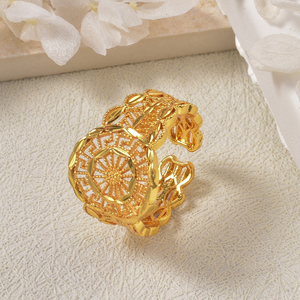 Elegant Antique Hollow Flexible Copper glossy plated ornament engagement gold 18k floral ring for females - Product Image 5