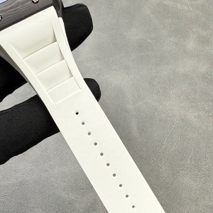 Reloj de Hombre de Alta Calidad con Esqueleto de Fibra de Carbono, Mecánico Automático, Deportivo, Resistente al Agua, Luminoso, con Cristal de Zafiro y Correa de Goma - Product Image 6